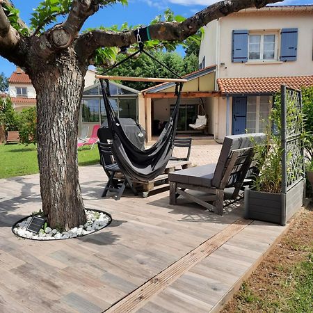 Gite Ma Vie La 3 Etoiles, Jacuzzi, Animaux Acceptes Saint-Julien-de-Cassagnas المظهر الخارجي الصورة