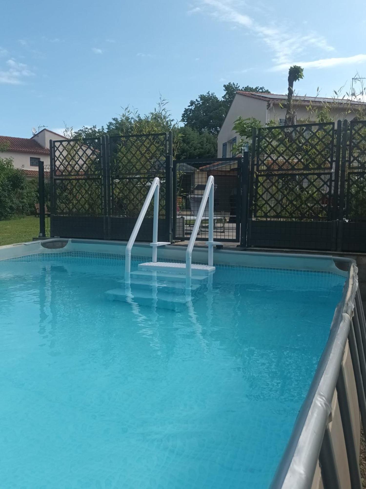 Gite Ma Vie La 3 Etoiles, Jacuzzi, Animaux Acceptes Saint-Julien-de-Cassagnas المظهر الخارجي الصورة